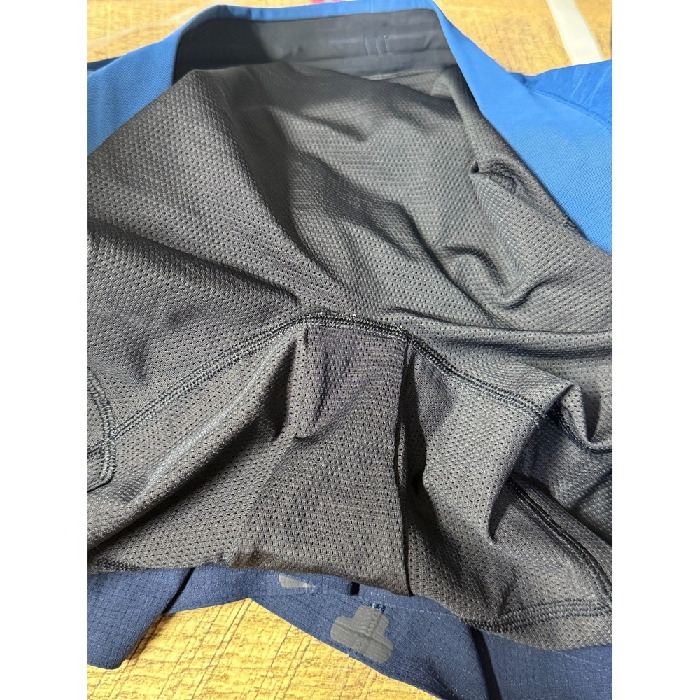 Lululemon Namaste At The Beach Short 8"‎ Men Sz S Blue Black Colorblock Lined - Picture 5 of 6